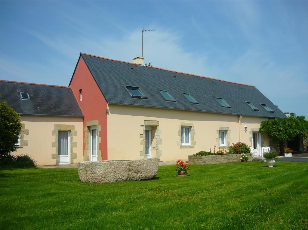 Au Calme A 10Mn Des Baies De Douarnenez Et Audierne Avec Cuisine A Disposition Mahalon 外观 照片